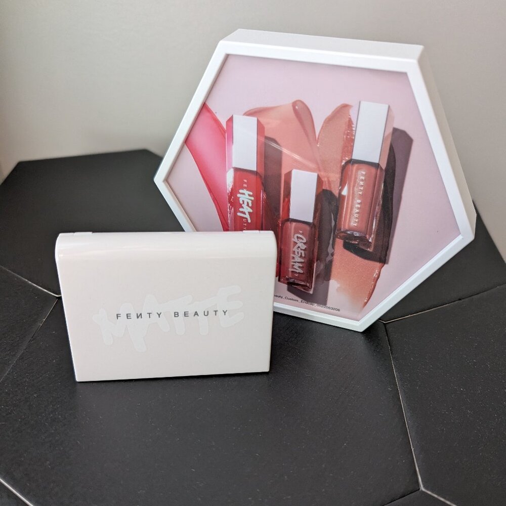 NWOB Fenty Beauty Invisimatte Instant Setting + Blotting Powder